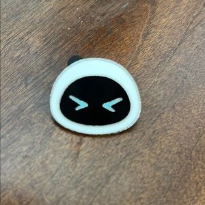 Eve Pin